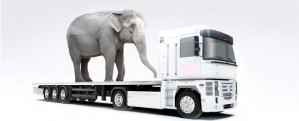 Перевозка негабаритных грузов автотранспортом требует максимальной осторожности