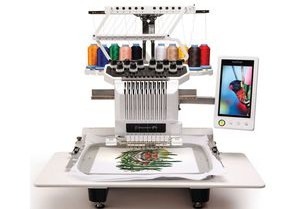 Компания BROTHER представила высокофункциональную модель вышивальной машины BROTHER PR-1000e