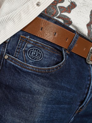 Стильные джинсы в интернет магазине Jeans24
