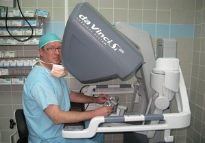 Израильские врачи уже выполнили более 850 роботизированных хирургических операций 