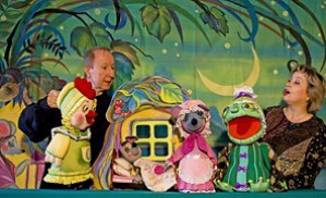  Выездной кукольный театр от компании «Персонаж» - качественный досуг для ребенка не выходя из дома