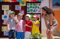 В День защиты детей ученики Британской Международной Школы спели «Earth Song» Майкла Джексона