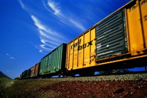 Транспортировка грузов поездом: главные особенности и плюсы