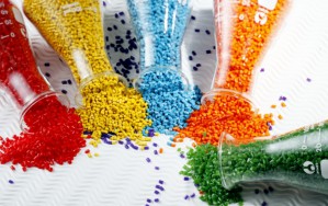 Красители и добавки для полимеров: краткий обзор основных типов продукции