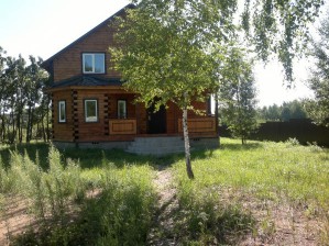 Дома из оцилиндрованного бревна от компании «Вятский лес»