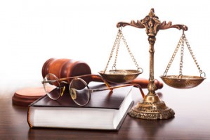 Услуги адвоката: обеспечивают право на защиту в сложных ситуациях