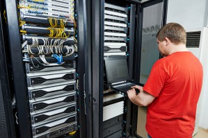 Качественные и недорогие услуги администрирования серверов