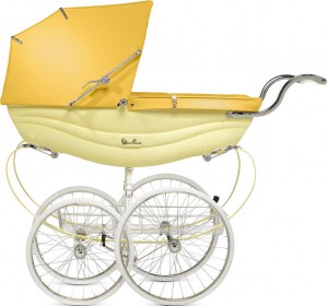 Какую коляску следует покупать для младенца?