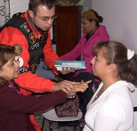 Колумбия готовится принять добровольных священников