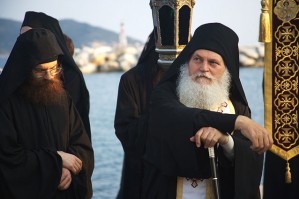 Очередной маневр геополитической войны в Православной Церкви