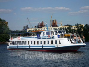 Аренда теплоходов и яхт в Киеве